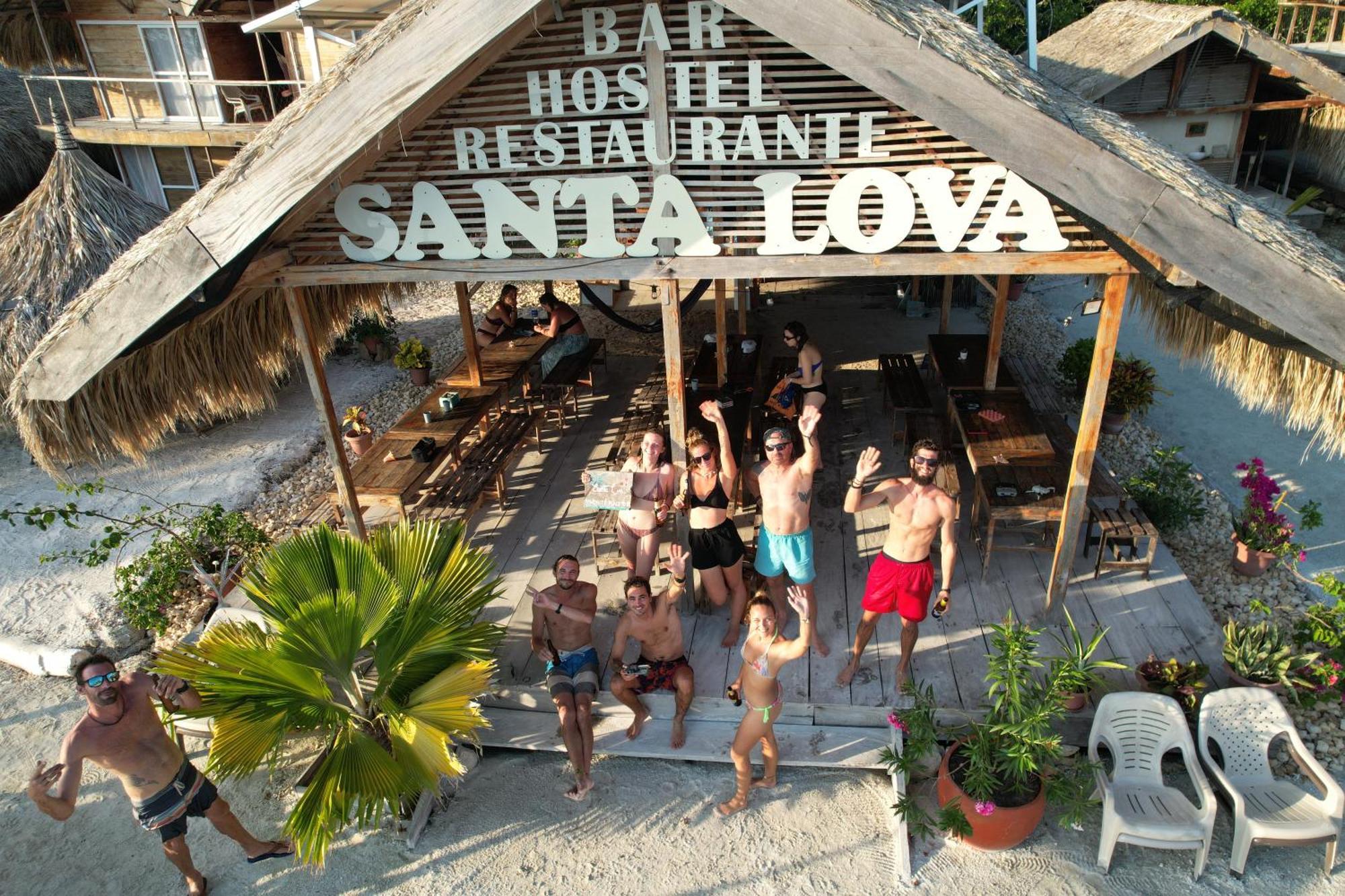 Santa Lova Eco-Hostel Isla Tintipan Tintipan Island Exterior photo